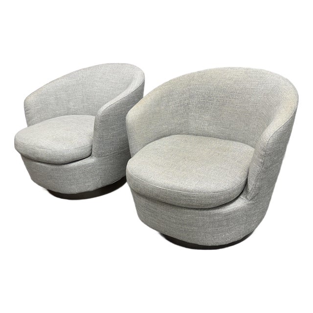 Rodolfo Dordoni for Minotti Jacques Swivel Armchairs, Pair For Sale