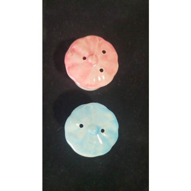 Bubble Gum Vintage Boy & Girl Egg Cups Salt Pepper Shakers Japan Kitsch 1950 Fun Set Blue Pink - Set of 4 For Sale - Image 8 of 12