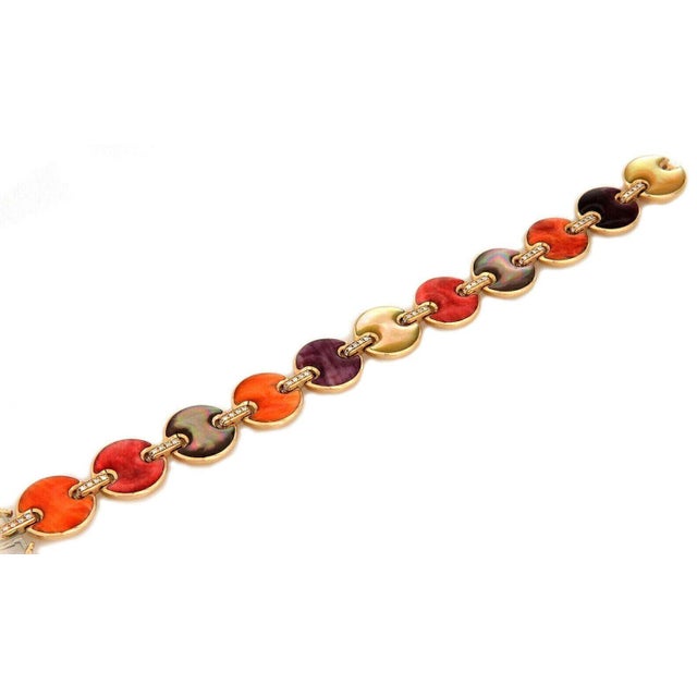 Kabana Spiny Oyster MOP Diamond 14k Yellow Gold Round Button Link Bracelet For Sale - Image 4 of 5
