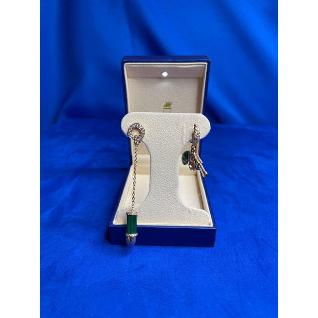 Metal Diamond Green Malachite Pave Bullet 18 Karat Rose Gold Circle Drop Chain Earrings , A Pair For Sale - Image 7 of 13