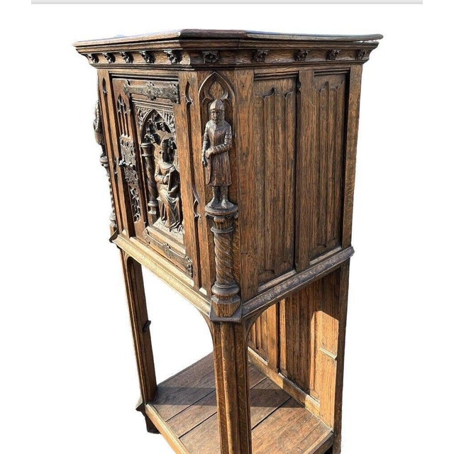 Drinks Cabinet in Oak with Fine Carved Figures of Knights & Maiden For Sale - Image 3 of 17