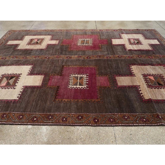 Galerie Shabab Collection Mid-20th Century Turkish Anatolian Tribal Carpet For Sale - Image 4 of 8