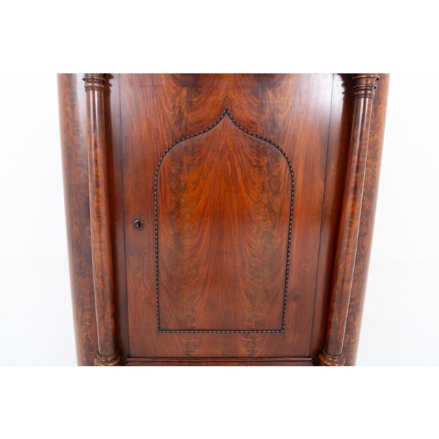 Brown Biedermeier Corner Cabinet in Flame Mahogany, 1860 For Sale - Image 8 of 9