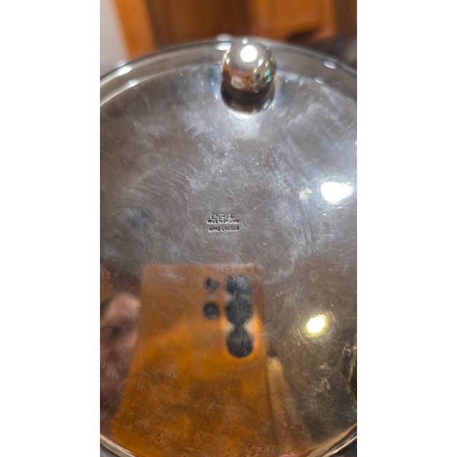 Vintage English SIlver-plated Hinged Biscuit Jar (Biscuit Barrell)/ Ice Bucket For Sale - Image 4 of 11