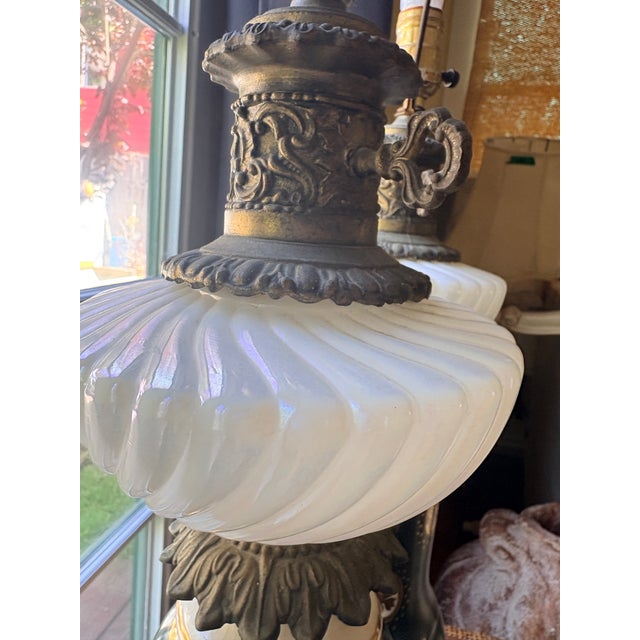 Victorian Mid 20th Century Hollywood Regency Green Ceramic and Brass Hurricane Table Lamps - a Pair For Sale - Image 3 of 14