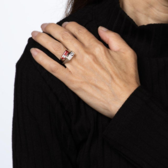 80s Portuguese Enamel Cube Ring 19k White Gold Double Band Sz 6 Fine Jewelry For Sale In Los Angeles - Image 6 of 7