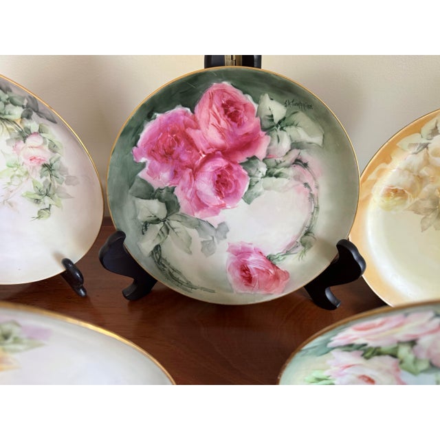Limoges, France Rare Set of Five Antique Hand-Painted Limoges Rose Cabinet Plates by j.a. Tompkins, C. 1900–1910 For Sale - Image 4 of 12