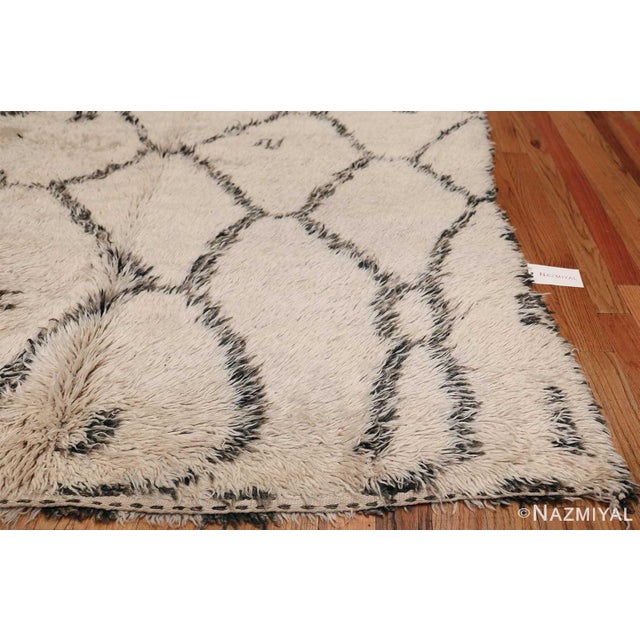Mid 20th Century Nazmiyal Collection Ivory Shag Vintage Beni Ourain Moroccan Rug For Sale - Image 5 of 8
