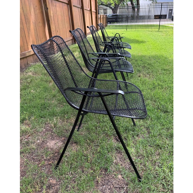 Metal 1950s Woodard Sculptura Arm Chairs, Attributed - Set of 4 For Sale - Image 7 of 9