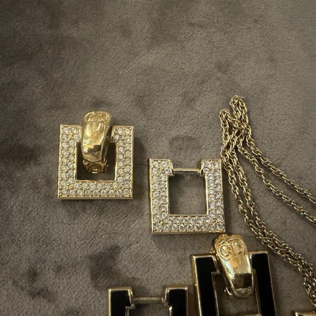Metal 1980s Costume Jewelry Interchangeable Earrings and Necklace by Christian Dior 1 For Sale - Image 7 of 18