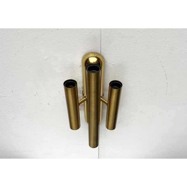 Vintage Hollywood Regency Style Wall Lamp in Brass, 1970s For Sale - Image 10 of 18
