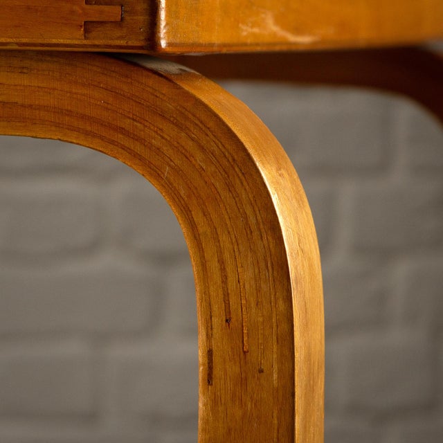 Model 88 Side Table in Karelian Birch by Alvar Aalto, Finland, 1930s For Sale - Image 11 of 18