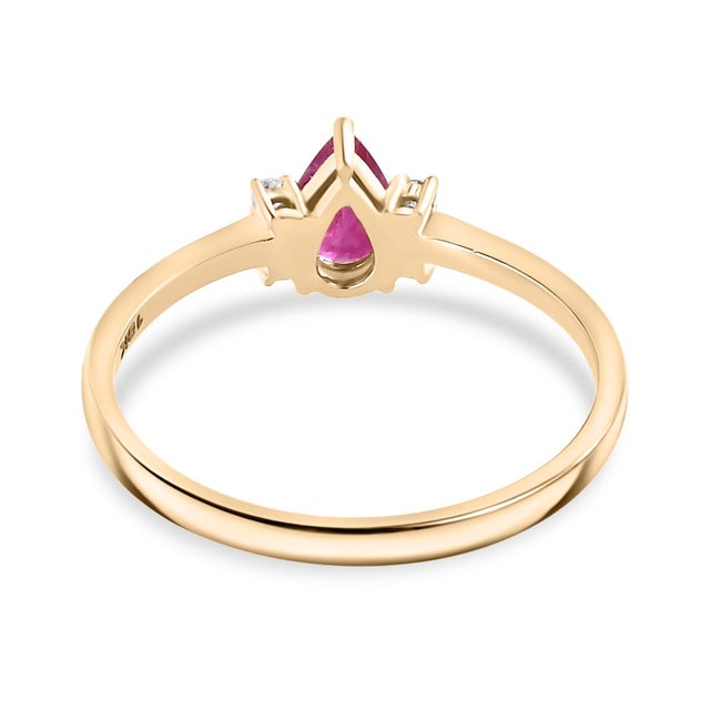 Not Yet Made - Made To Order Minimalist 18k Gold Ruby Diamond Proposal Ring Size 5.5 For Sale - Image 5 of 12