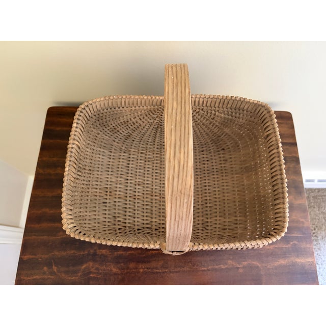 Brown Vintage Nantucket-Style Handwoven Rattan Gathering Basket For Sale - Image 8 of 9