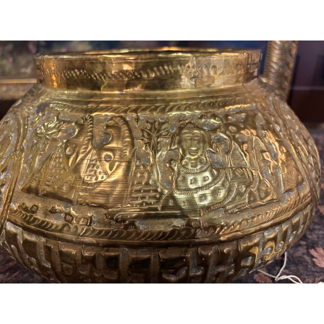 Antique 19th Century Islamic Revival Brass Vessel | Egyptian Mamluk Style Repoussé Bowl | Sphinx Court Scenes 16” [Cm] For Sale - Image 9 of 12