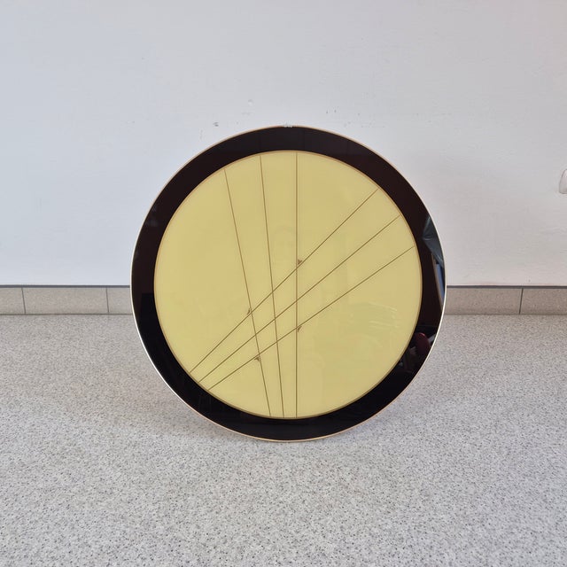 Mid-Century Modern Rockabilly Round Coffee Table with Glass Top, 1960s For Sale - Image 3 of 12