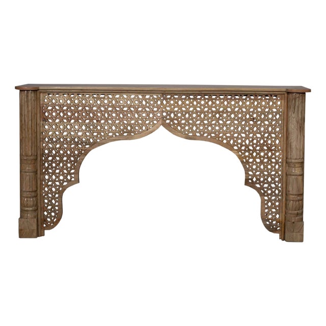 1960s Rustic Brown Reclaimed Wood Console Table With Lattice Arch Carving – 1 Piece For Sale
