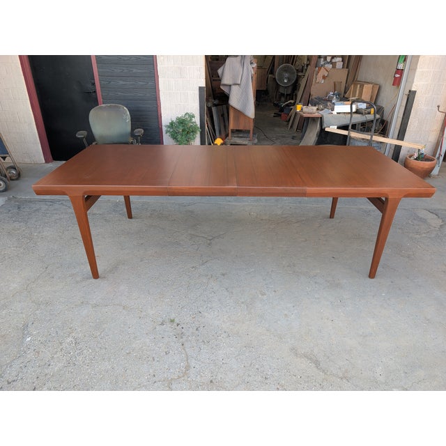 Scandinavian Mid-Century Modern Expandable Teak Dining Table, C1960s For Sale - Image 15 of 15