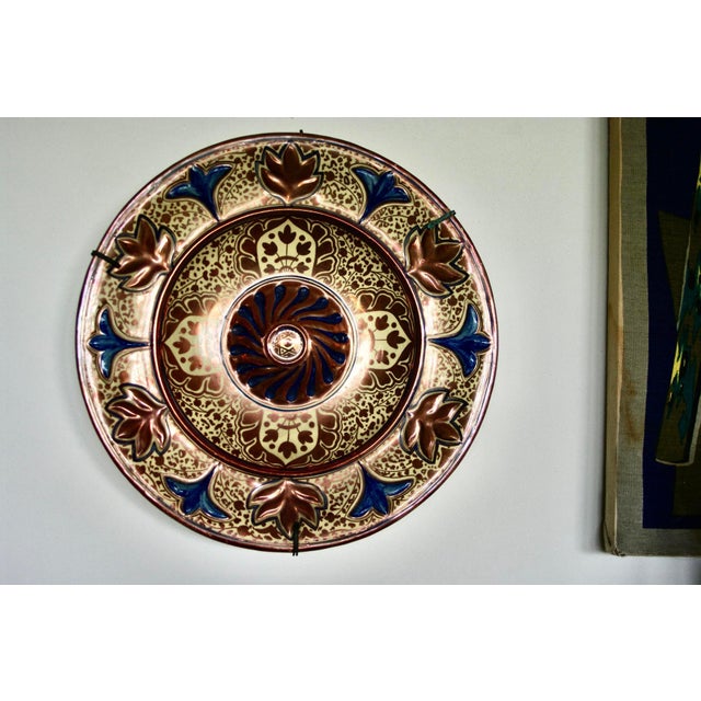 Large Presentation Platter with Chandelier, Seville, 16th Century For Sale - Image 10 of 10