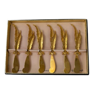Mid 20th Century Set of 6 24k Gold Plated Feather Cheese Knives – Janis Collection by Jancraft For Sale
