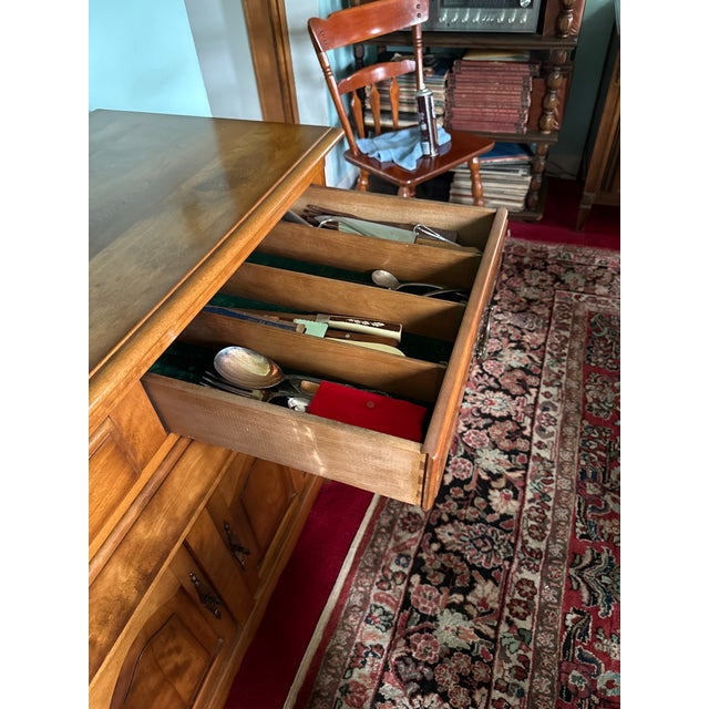 American Cushman Colonial Maple Sideboard For Sale - Image 3 of 5