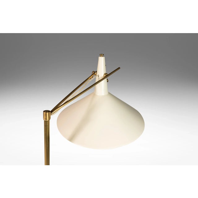 Mid-Century Modern Model E-11 Floor Lamp by Paul McCobb for Directional, Usa, 1950's For Sale - Image 9 of 12