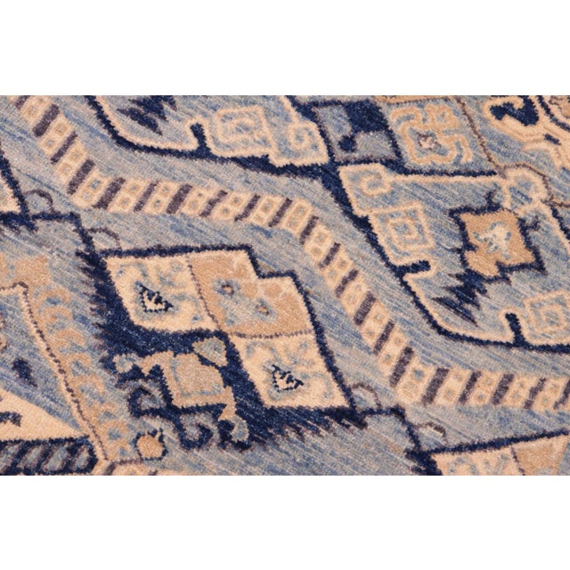 1990s Ziegler Blue Beige Hand-Knotted Wool Rug - 6'2'' X 9'5'' For Sale - Image 4 of 8