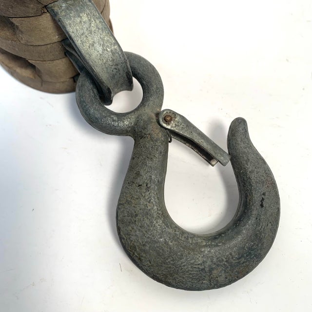 Circa 1940s Boston & Lockport Wooden Double Pulley Block For Sale - Image 9 of 12