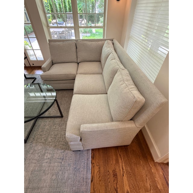 2020s Like New Vanguard Riverside Two Piece Sectional For Sale - Image 5 of 8