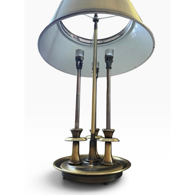 Vintage Mid-Century Modern Brass Bouillotte Table Lamp With Tole Metal Shade For Sale - Image 4 of 7