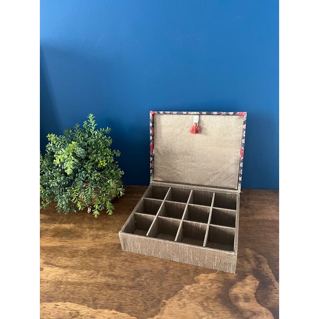 1970s Vintage Turkish Kilim Rug Upholstery Box For Sale - Image 11 of 12