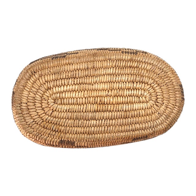 Tohono O’odham Papago Oval Coiled Basket Tray With Coyote Track Motif 8" For Sale - Image 9 of 10