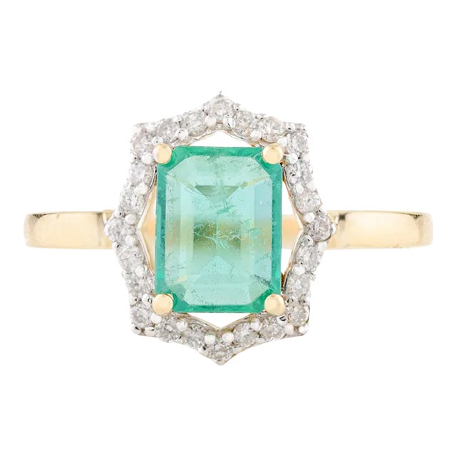 1.07 Ct Princess Cut Emerald Halo Diamond Wedding Ring Size 6.5 For Sale