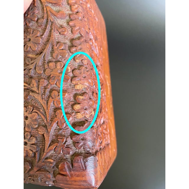 Antique Anglo-Indian Kashmir Walnut Wood Carving Floral Trinket - Jewelry Box For Sale - Image 9 of 13