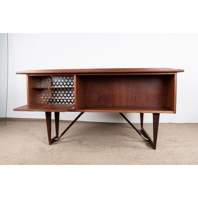 Danish Boomerang Desk in Teak and Brass by Peter Lovig Nielsen for Dansk Design, 1968 For Sale - Image 11 of 18