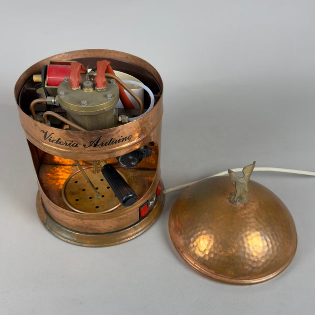 1960s Espresso Machine in Hammered Copper from Victoria Arduino, 1960s For Sale - Image 5 of 17