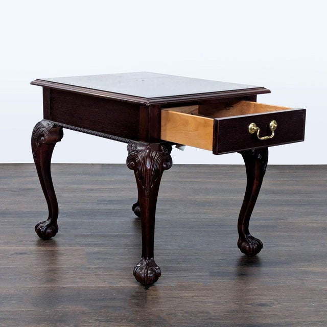 Chippendale Vintage 1994 Thomasville Mahogany End Table For Sale - Image 3 of 10
