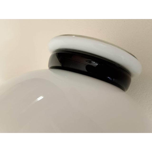 Modern Minimalist Vase in Murano Glass, 1970s For Sale - Image 10 of 11