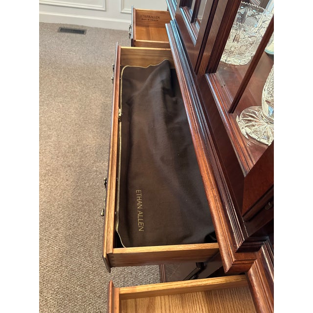 Ethan Allen Vintage Mahogany China Cabinet For Sale - Image 10 of 10