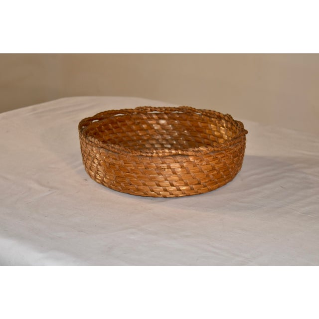 American American Seagrass Basket, Circa 1920 For Sale - Image 3 of 5