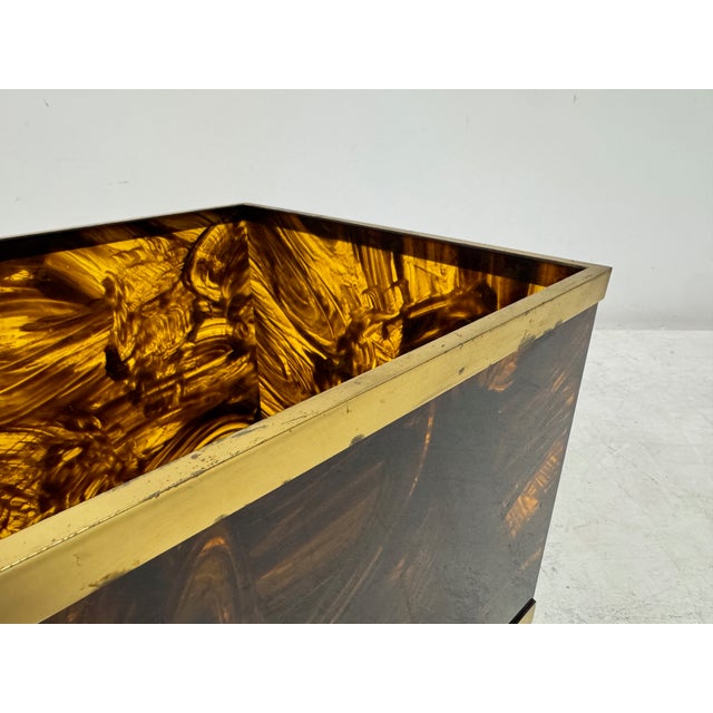 1970s Tortoiseshell Effect Acrylic Glass and Brass Planter, 1970s For Sale - Image 5 of 12