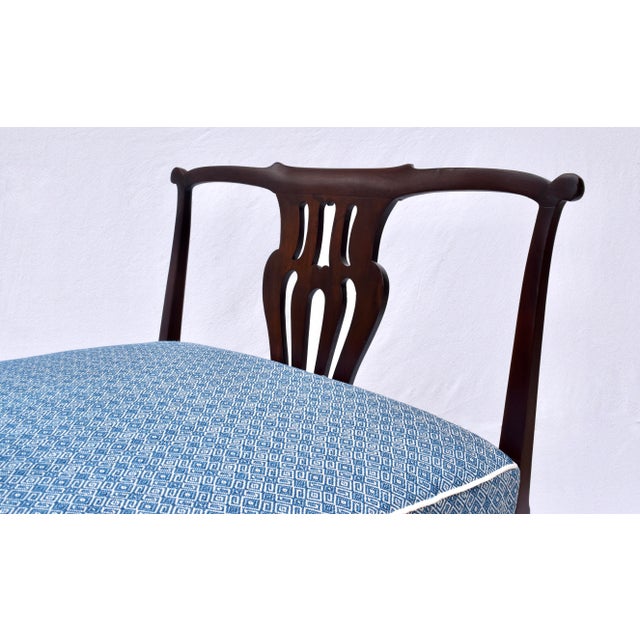 Chippendale Mahogany Daybed With Custom Upholstery, 20th Century For Sale - Image 11 of 14
