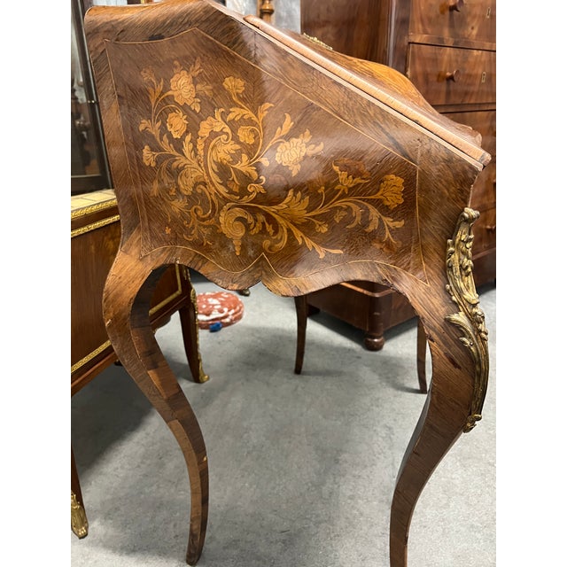 Late 19th Century Late 19th Century Exquisite Louis XVI Style Marquetry Bureau en Pente For Sale - Image 5 of 18