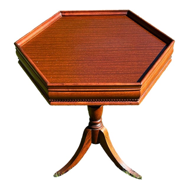 Vintage, 1930’s, Winchendon, Pedestal, Mahogany, Hexagonal Accent/All-Occassion Table, With Detailed, Beaded Trim For Sale