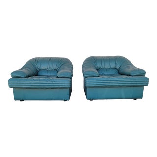 1970s Vintage Leather Armchairs - a Pair For Sale