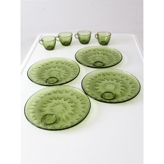 Glass Vintage 70s Indiana Glass Sunburst Snack Set For Sale - Image 7 of 12