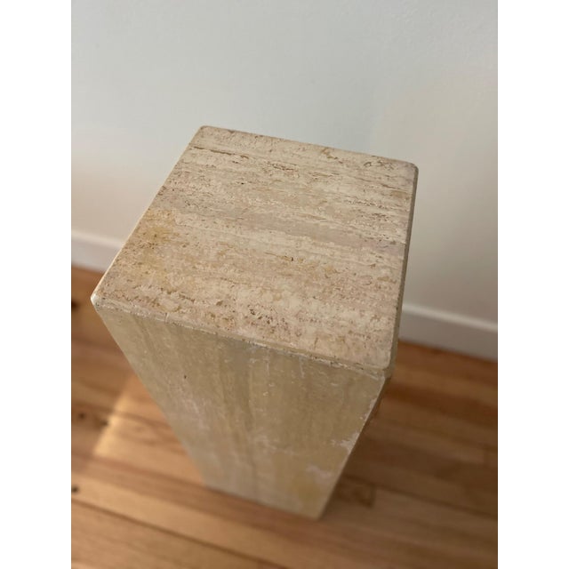Contemporary 1970s Travertine Display Pedestal For Sale - Image 3 of 4