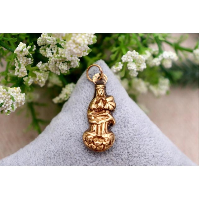 19.2k Gold Pendant For Sale - Image 6 of 6