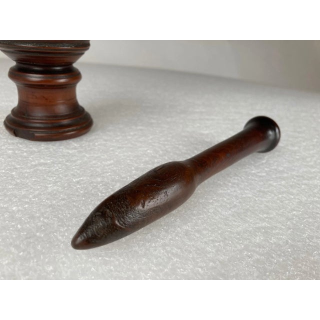 Wood 18th Century English Treen Yew Wood Mortar and Pestle For Sale - Image 7 of 13