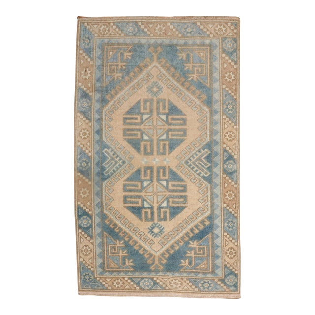 Vintage Zabihi Collection Turkish Small Rug - 2'6" x 4' For Sale